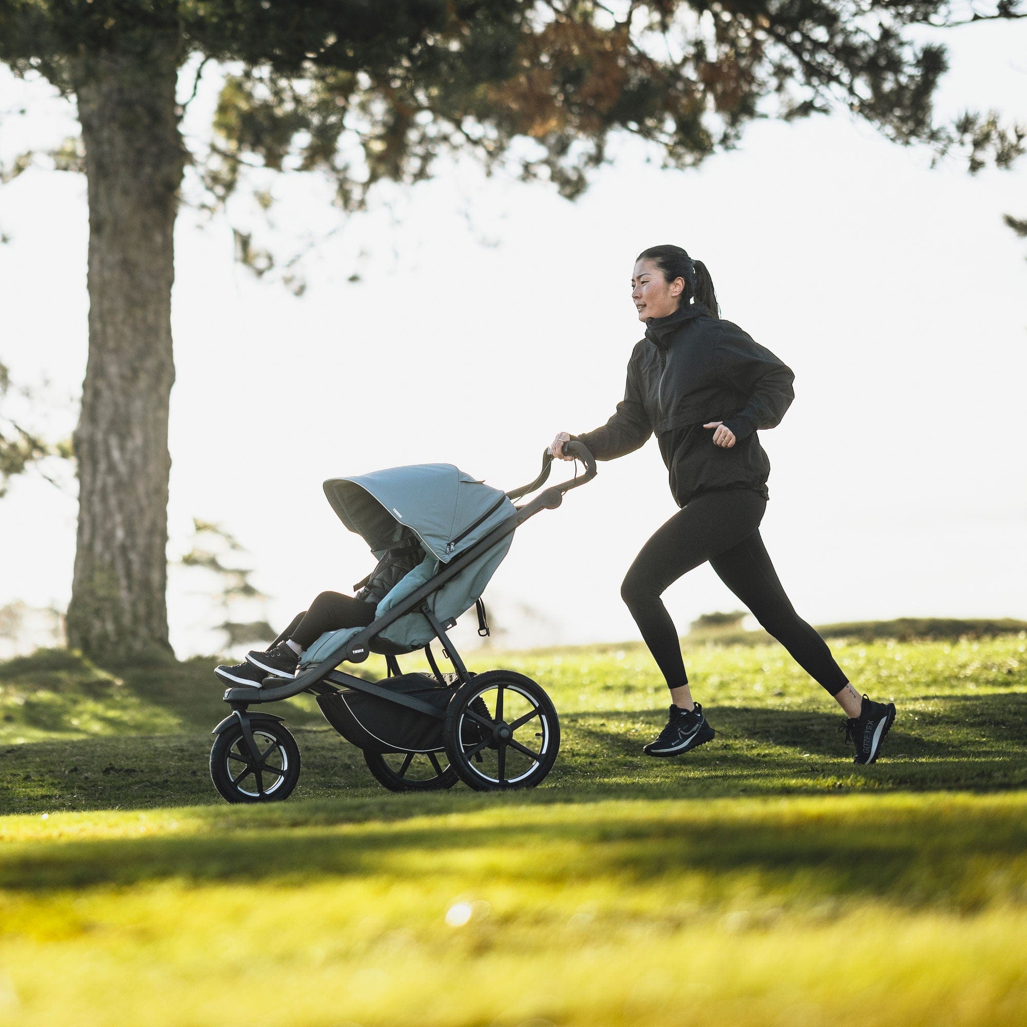 Thule 3 wheel pushchairs Thule Urban Glide 3 Newborn Pram Bundle (Mid-Blue) 15507-MID-BLU