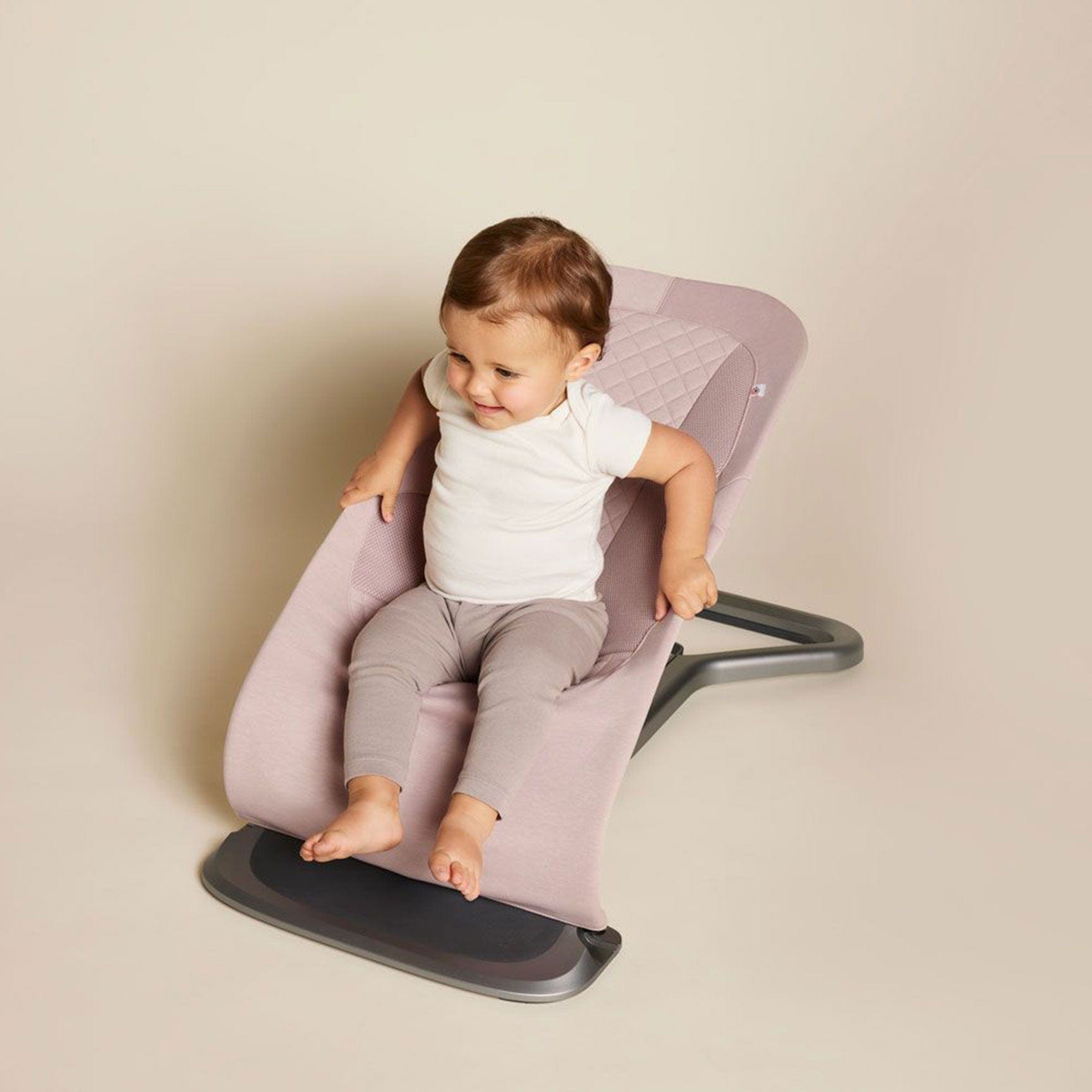 Ergobaby rocking bouncing cradles ErgoBaby Evolve Bouncer - Blush Pink EVLBNCBLPNKUK