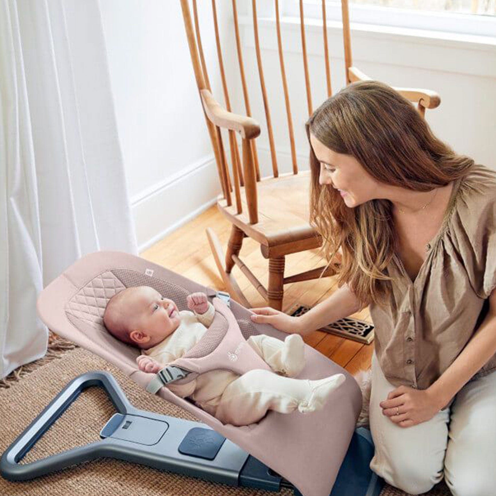 Ergobaby rocking bouncing cradles ErgoBaby Evolve Bouncer - Blush Pink EVLBNCBLPNKUK
