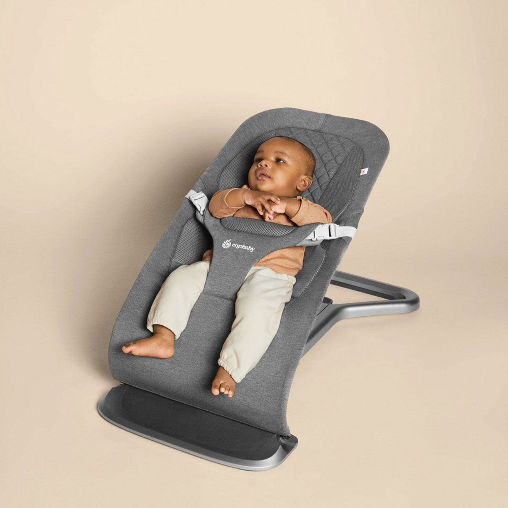 Ergobaby rocking bouncing cradles ErgoBaby Evolve Bouncer - Charcoal Grey EVLBNCCHRGRYUK