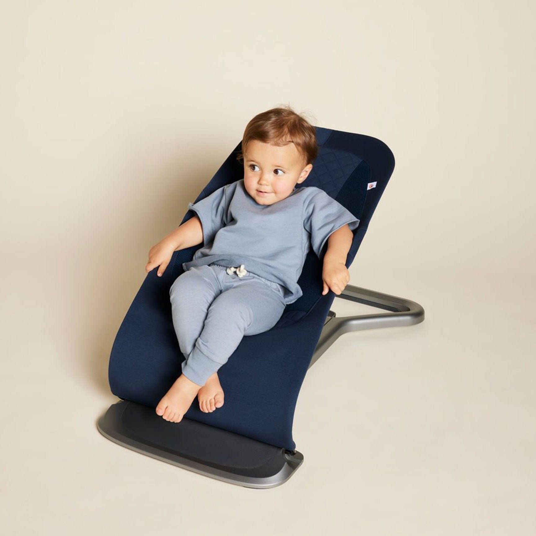 Ergobaby rocking bouncing cradles ErgoBaby Evolve Bouncer - Midnight Blue EVLBNCMIDBLUUK