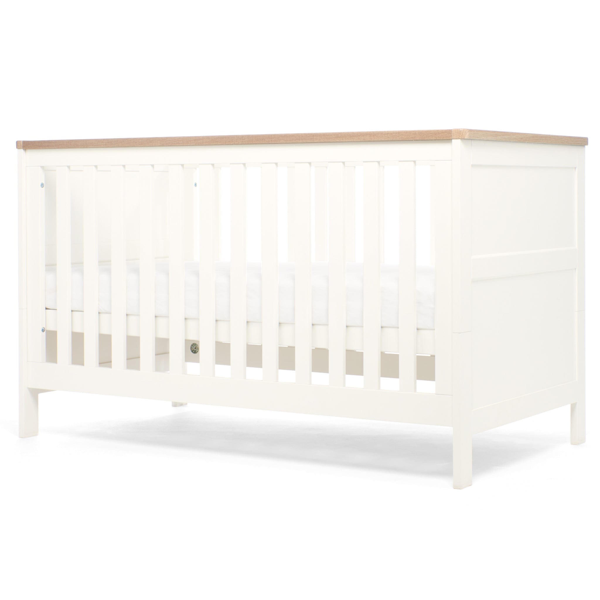 Mamas & Papas cot bed room sets Mamas & Papas Wedmore 3 Piece Cotbed Range in White/Natural