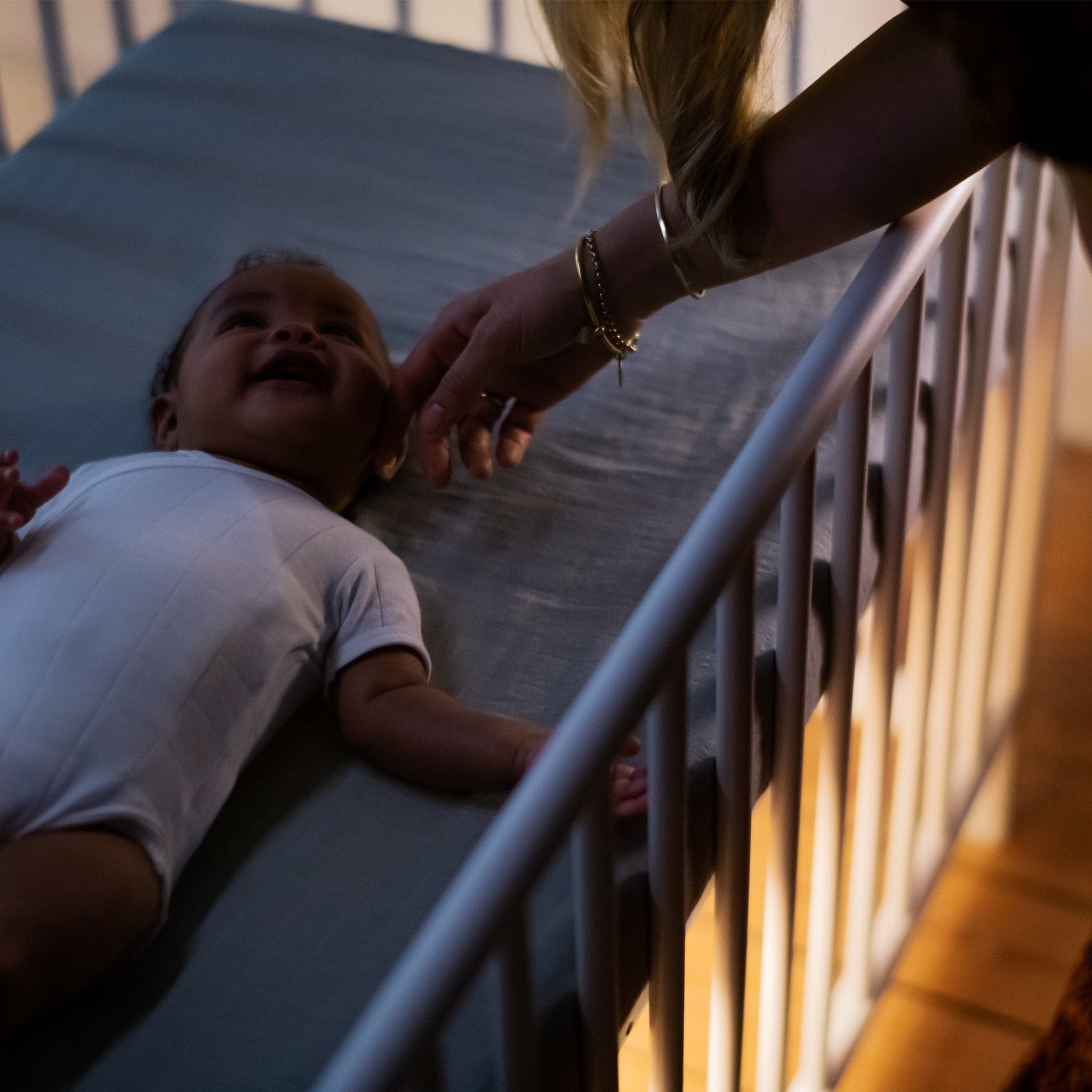 Maxi Cosi Glow Under Crib Light Baby s Mart