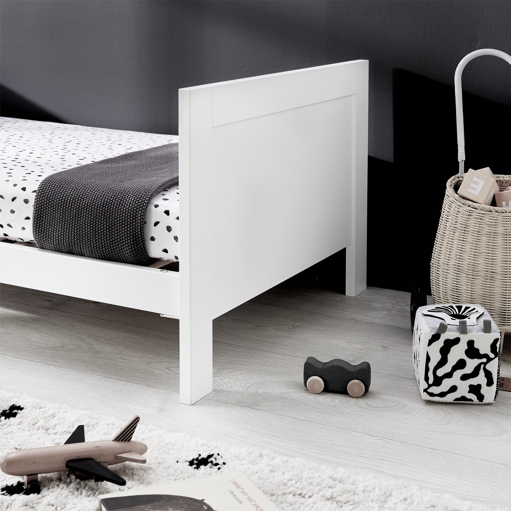 Silver Cross Silver Cross room sets Silver Cross Finchley 3-Piece Roomset - White 8234-FIN-WHI