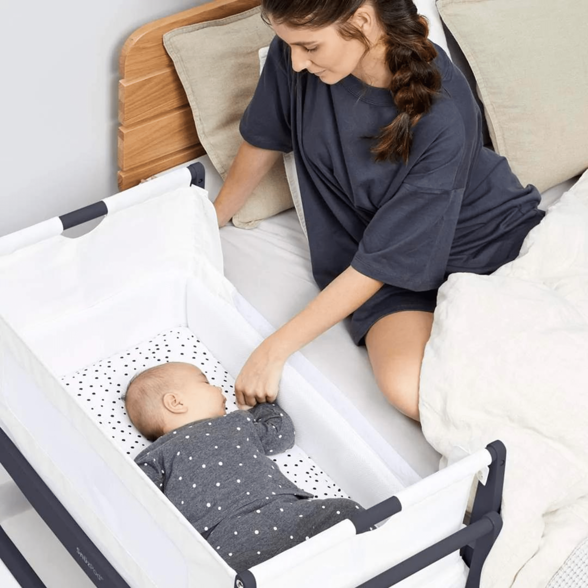 SnuzPod cribs SnüzPod 4 Bedside Crib Navy FN014G
