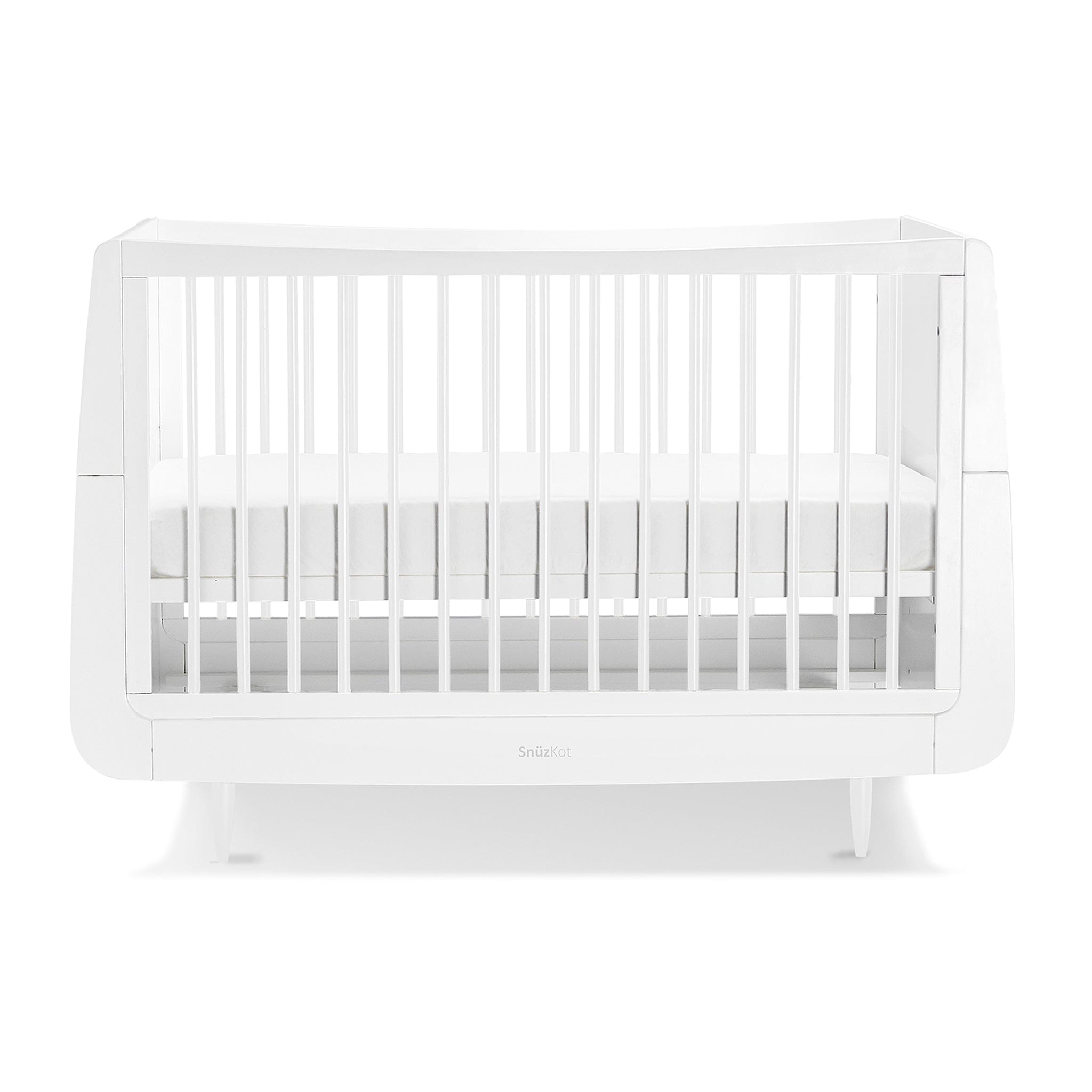 SnuzPod Nursery Room Sets SnüzKot Skandi 2 Piece Nursery Furniture Set in White FN007SA